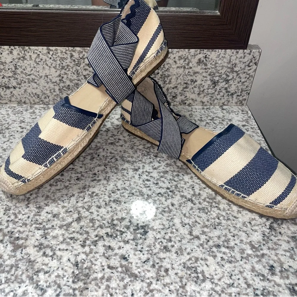 Lands End espadrilles